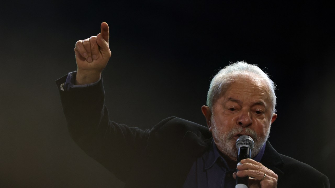 Brazil's presidential candidate for the leftist Workers Party (PT) and former President (2003-2010) Luiz Inacio Lula da Silva speaks during a campaign rally in Porto Alegre, Brazil, on September 16, 2022. - Brazil holds its presidential elections on October 2. (Photo by SILVIO AVILA / AFP)
