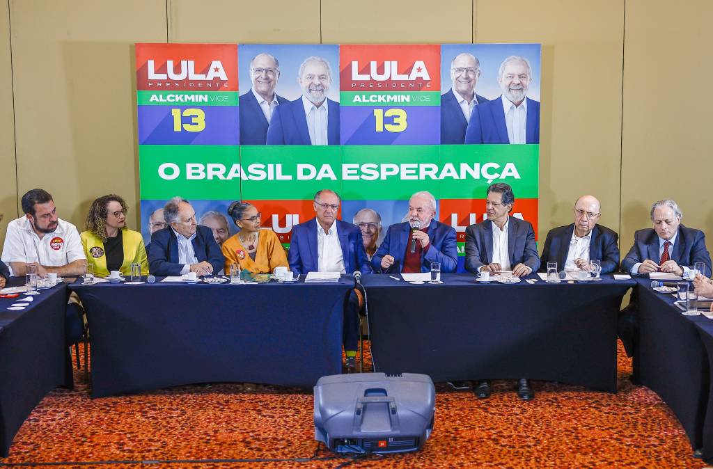 A nova prova de que Bolsonaro é líder extremista da direita