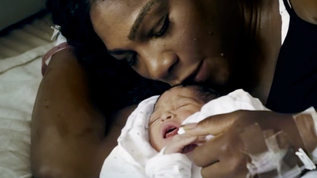 INTIMIDADE - Serena Williams e a filha Alexis: série indicada ao Emmy acompanha gravidez e retorno às quadras da tenista -