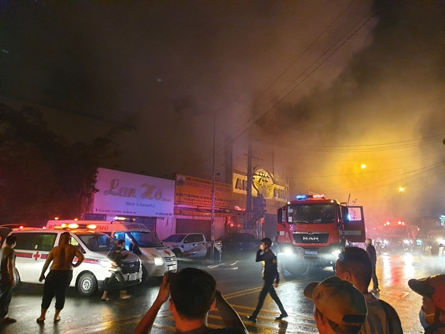 Incêndio em bar no Vietnã deixou pelo menos 23 mortos e 11 feridos