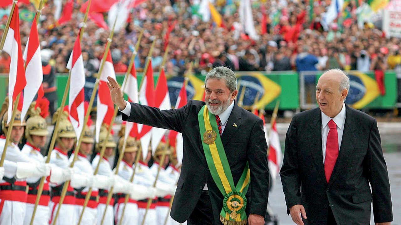 O CARA - Lula: no livro, um líder singular, transformador e aberto ao diálogo -