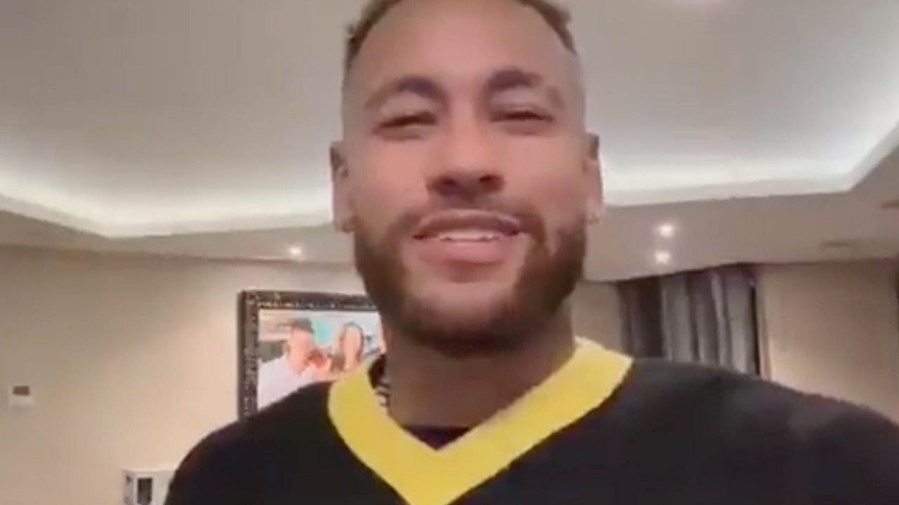 Neymar grava vídeo agradecendo o presidente Jair Bolsonaro