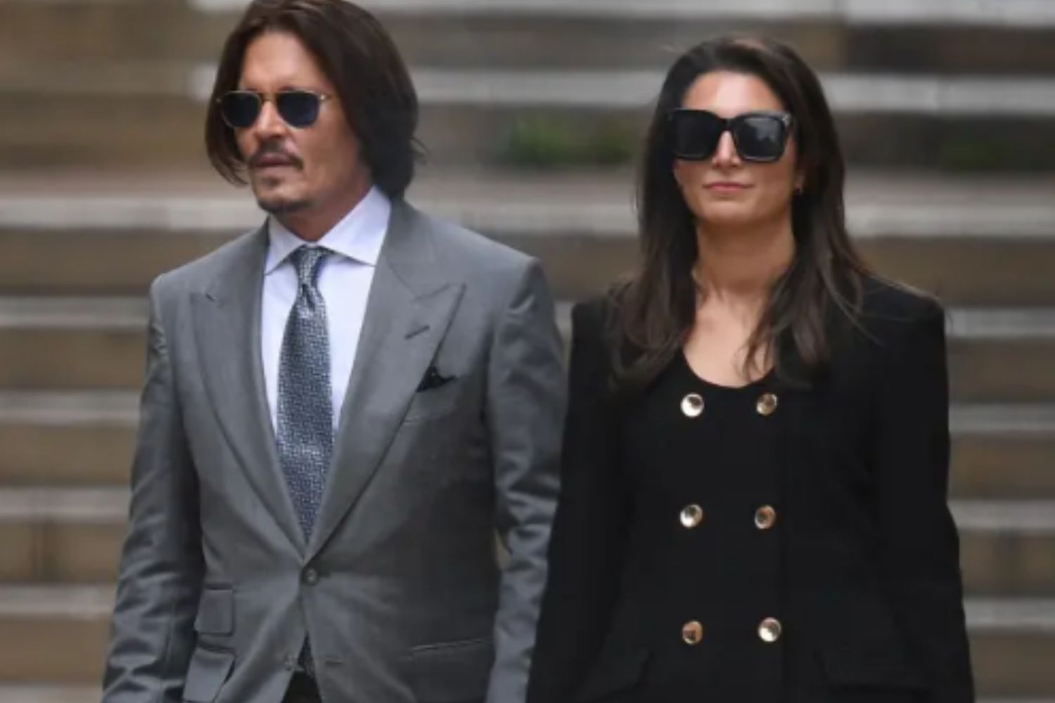 Johnny Depp vive relacionamento com advogada que está se divorciando,  afirma site - Estrelando