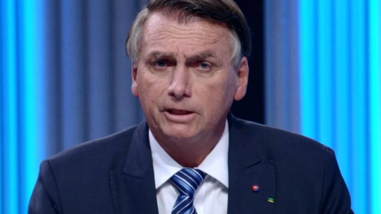 Jair Bolsonaro (PL) durante debate da Globo