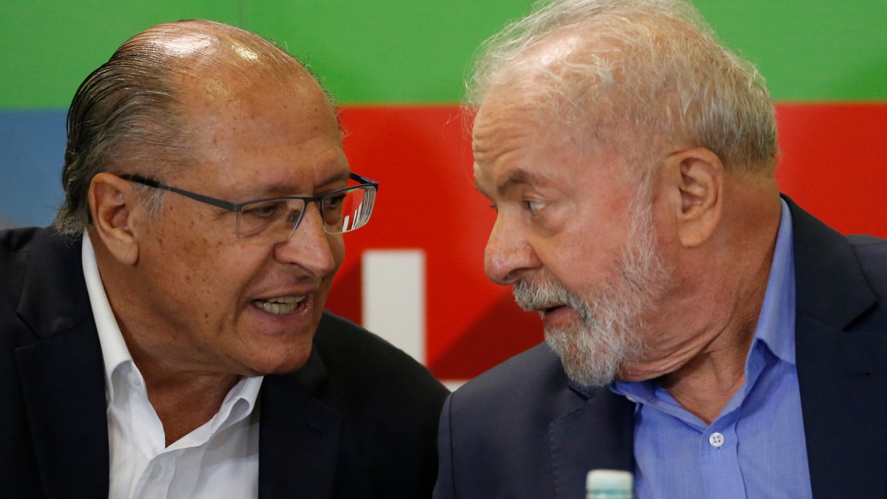 Geraldo Alckmin e Luiz Inácio Lula da Silva (05/10/2022)