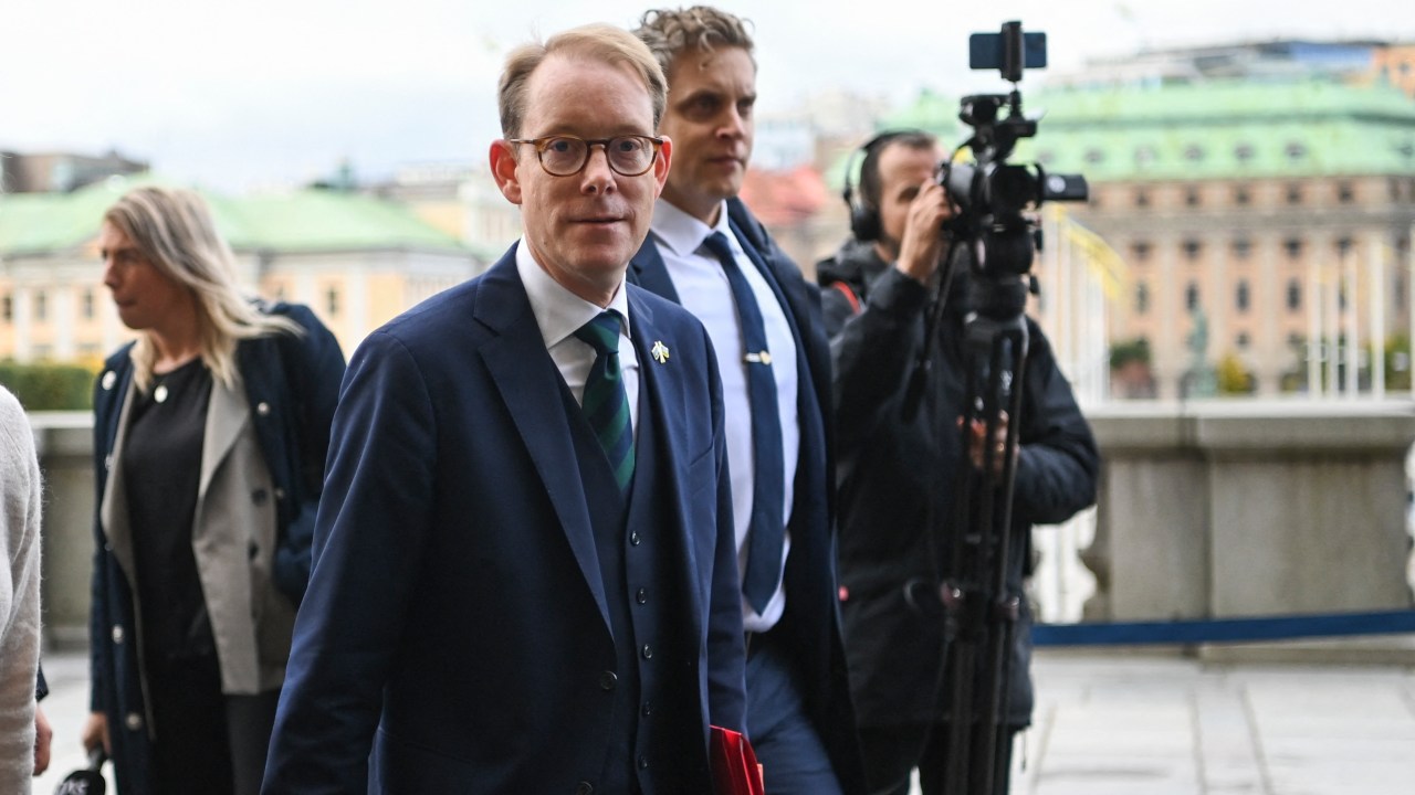 New Minister of Foreign Affairs Tobias Billstrom arrives for a group photo in front of the Parliament in Stockholm, on October 18, 2022.