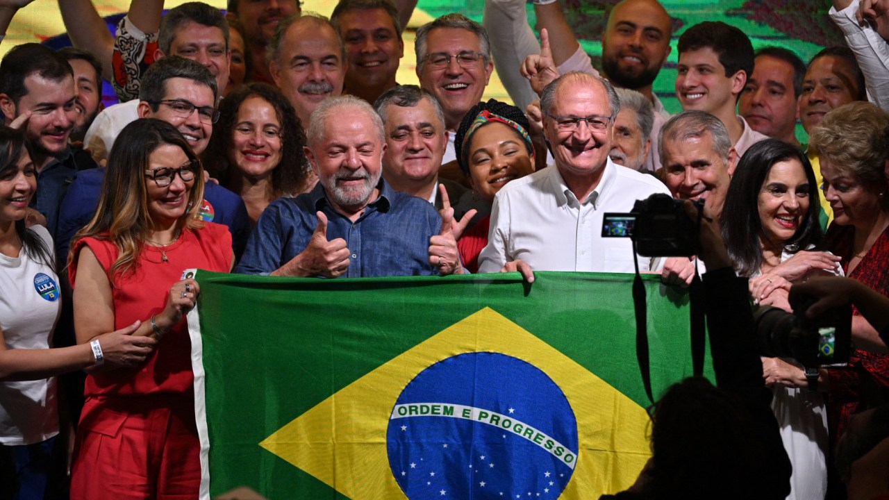 Lula discursa pela primeira vez como presidente eleito (30/10/2022)