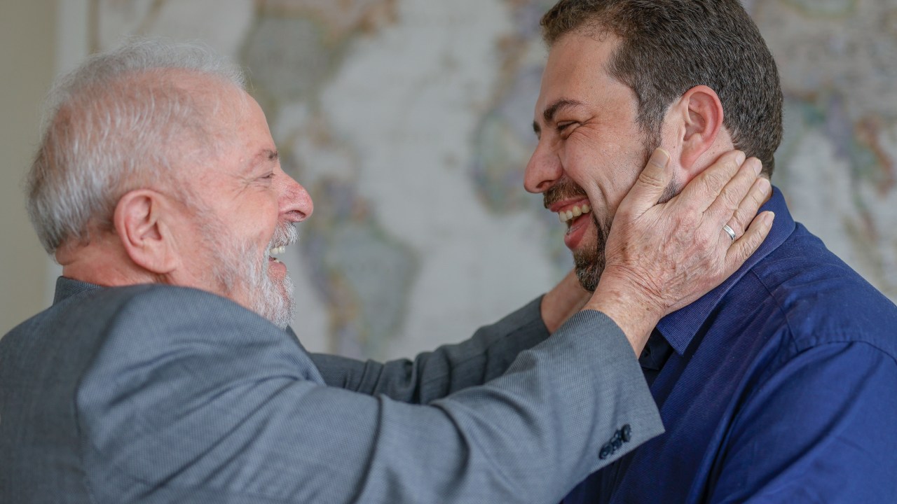 Lula e o deputado federal eleito, Guilherme Boulos, do PSOL -