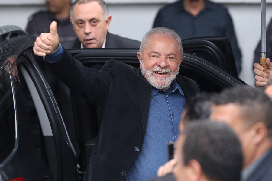 Lula vota em São Bernardo do Campo