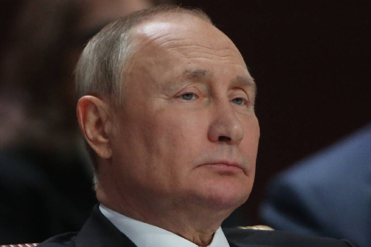 Grinch russo: Kiev diz que 'não vai deixar Putin roubar o Natal' | VEJA
