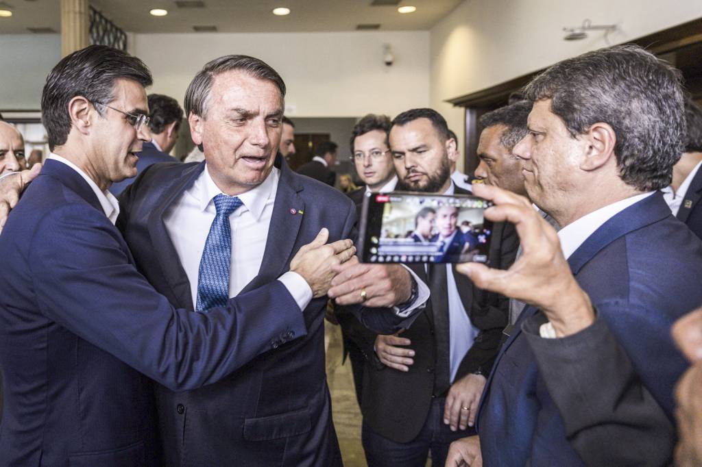ESTRATÉGICO - Bolsonaro e Rodrigo Garcia: apoio incondicional em São Paulo -
