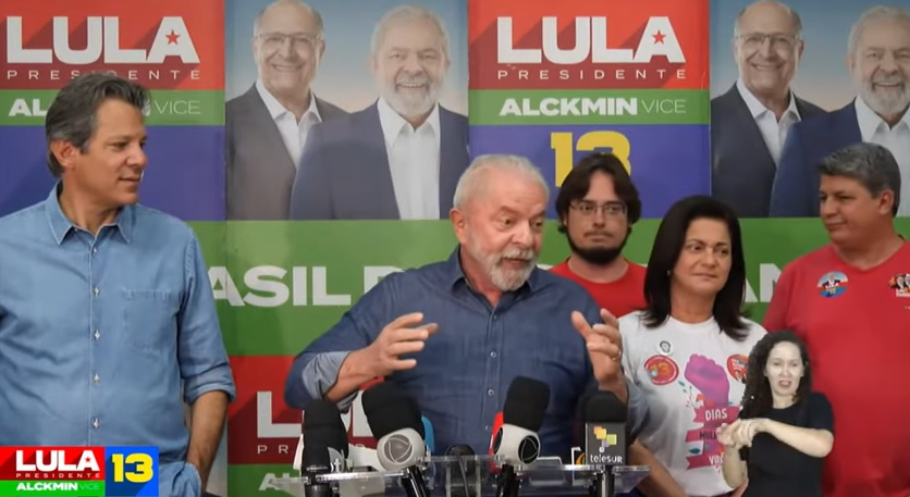 O ex-presidente Lula (PT) participa de coletiva com o vice Geraldo Alckmin (PSB) e o candidato ao governo de São Paulo Fernando Haddad (PT)
