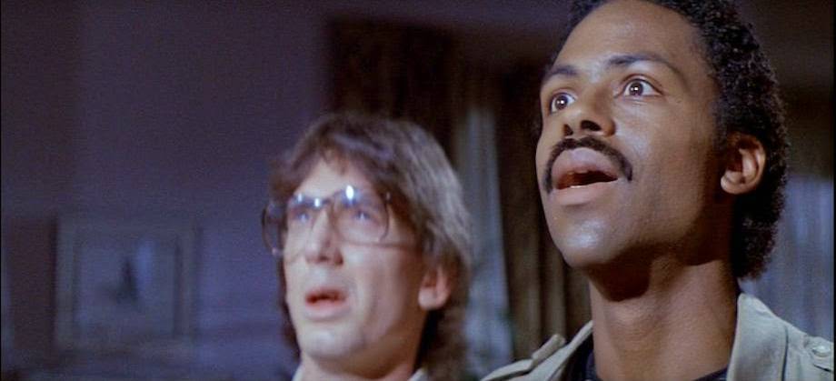 poltergeist 19 O ator Richard Lawson (à dir) em 'Poltergeist'