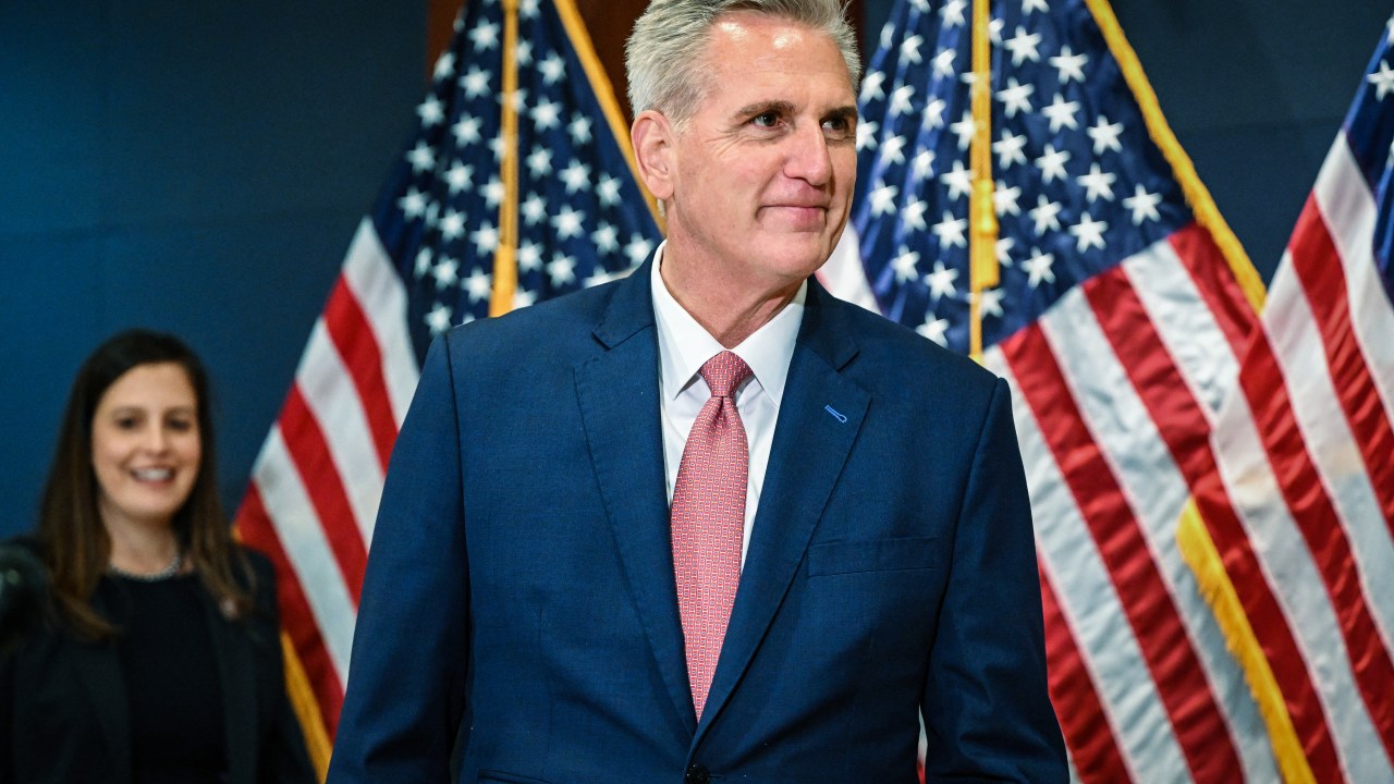 House Minority Leader Kevin McCarthy, R-CA, walks to the podium to speak after he was nominated to be Speaker of the House at the US Capitol in Washington, DC on November 15, 2022. - Top US Republican Kevin McCarthy was chosen Tuesday as his party's leader in the House of Representatives -- putting him in prime position to become Speaker if his camp reclaims control of the chamber as expected. (Photo by Mandel NGAN / AFP)
