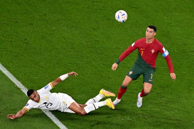 Cristiano Ronaldo abriu o placar para os portugueses -
