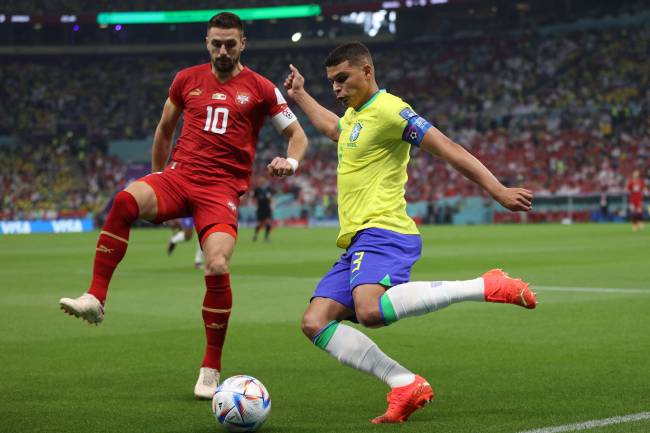 Sérvios sucumbiram para o Brasil na estreia -