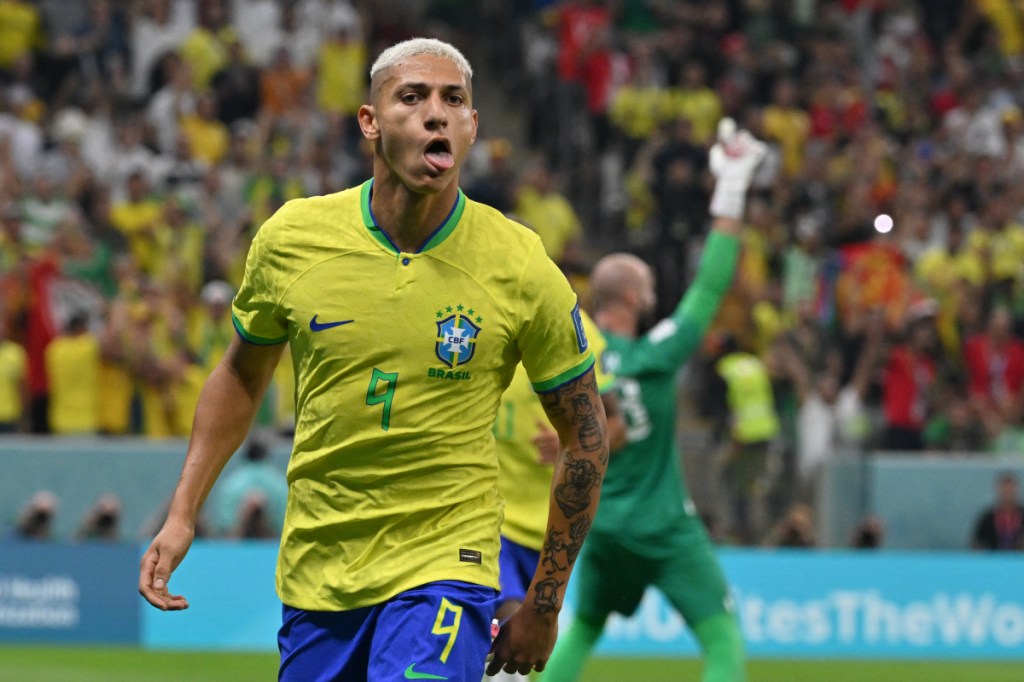Brasil 2 x 0 Sérvia: gols de Richarlison, lesão de Neymar e a estreia  brasileira