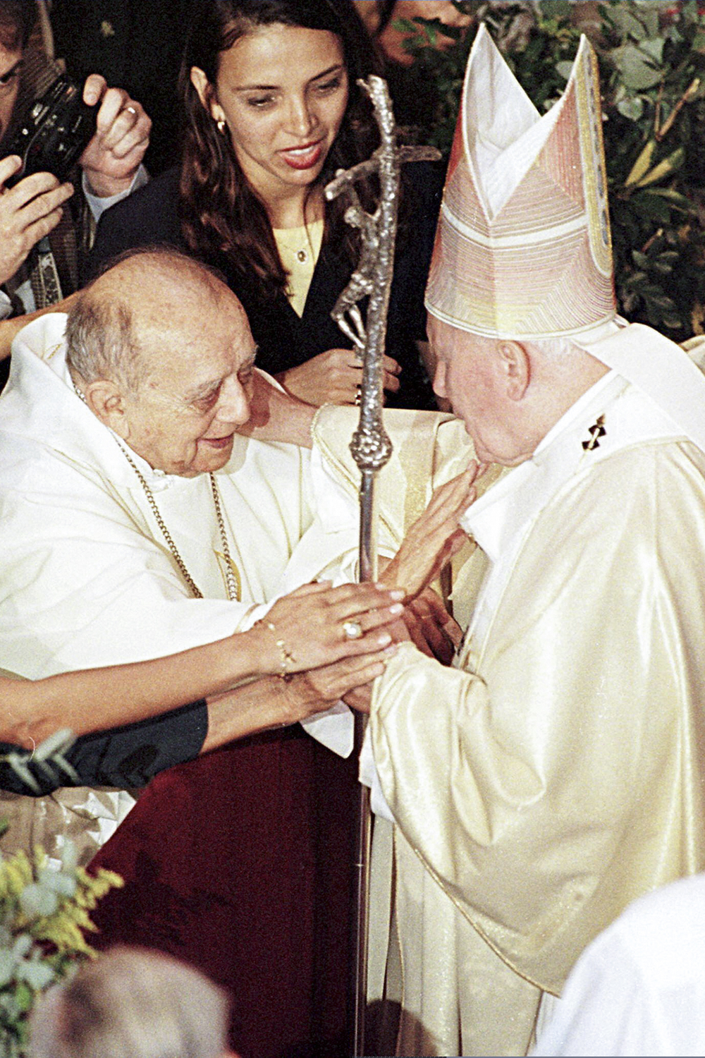 FIEL - Com João Paulo II: o brasileiro foi indicado quatro vezes ao Nobel da Paz -