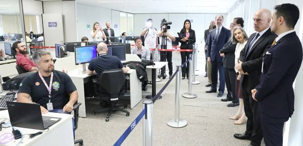 O nervosismo de dois ministros no TSE com a disputa Lula X Bolsonaro