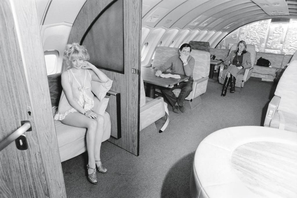 PARA POUCOS - Primeira classe do Jumbo, nos anos 70: na era de ouro da aviação, conforto era prioridade -