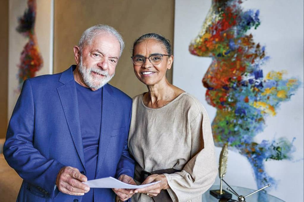 FAVORITA - Lula e Marina Silva: candidatíssima a retornar ao posto de ministra -