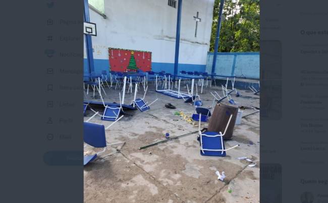 Escola depredada Depredação em escola de Contagem (MG)