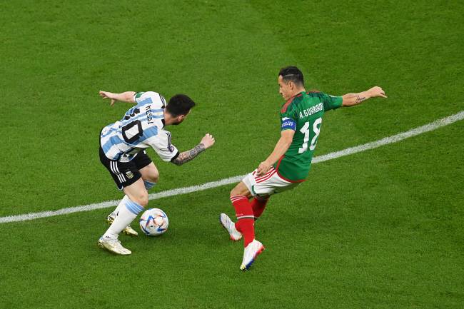 Messi tenta manter a Argentina viva no Catar -