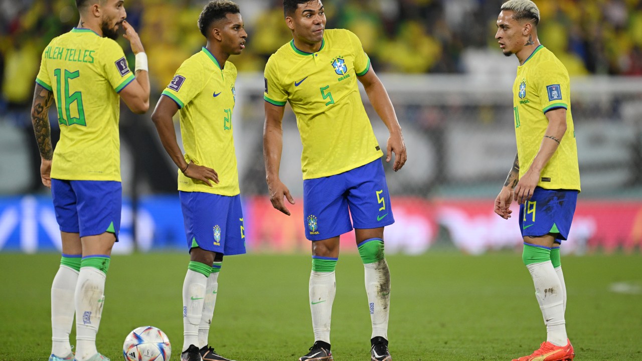 Casemiro e Rodrygo: decisivos na vitória brasileira -