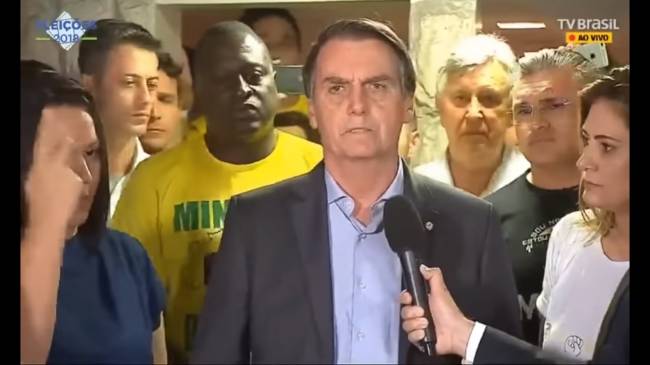 Bolsonaro faz um pronunciamento após vencer as eleições de 2018 O presidente Jair Bolsonaro faz um pronunciamento após vencer as eleições de 2018
