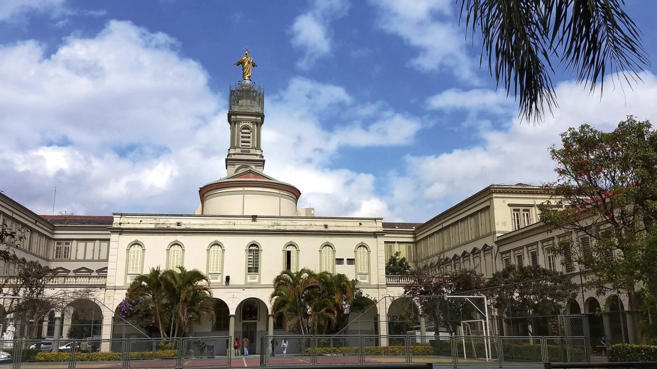 EXEMPLO - Liceu Sagrado Coração de Jesus, em São Paulo: diferentes perfis -