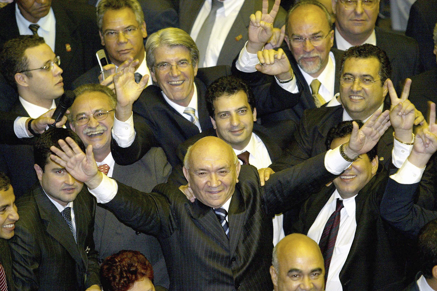 SEVERINO-CAVALCANTI–COMEMORACAO-2.jpg MENSALINHO - Severino Cavalcanti: acusado de corrupção, o ex-presidente da Câmara teve de renunciar ao mandato -
