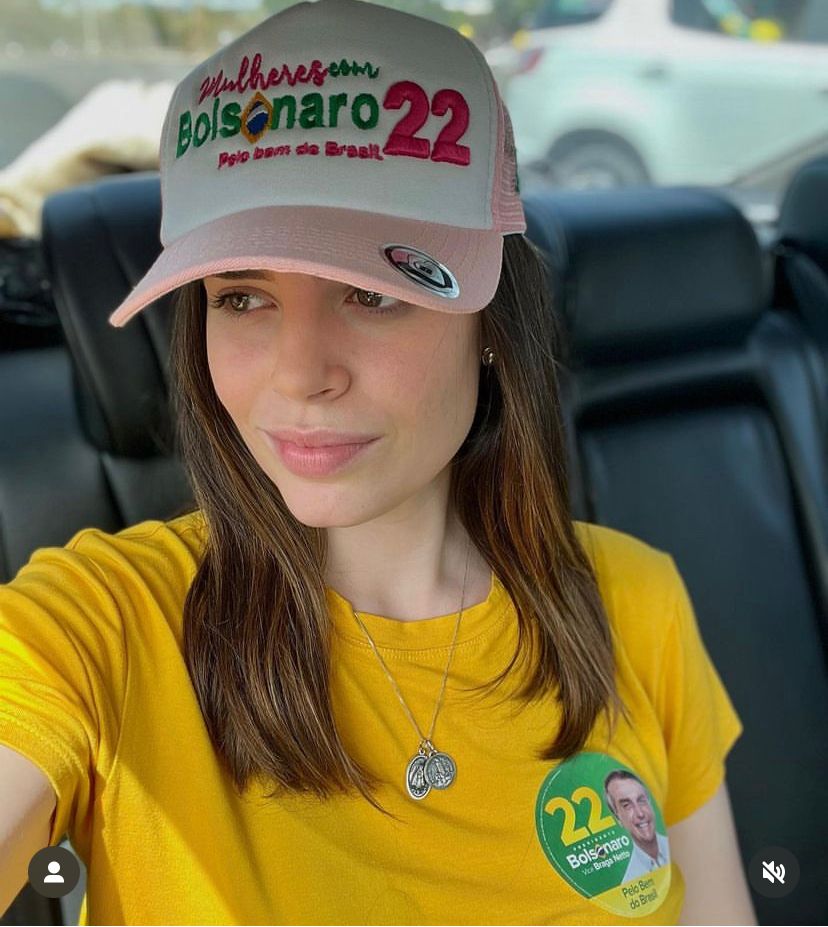 A emoção da comentarista da TV ao falar da derrota de Bolsonaro