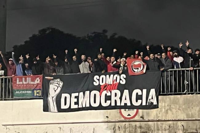 Gaviões da Fiel em São Paulo – Gaviões da Fiel em São Paulo –