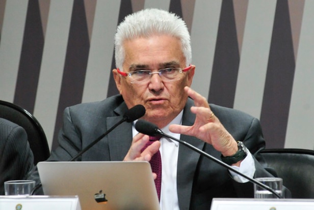 O economista Raul Velloso
