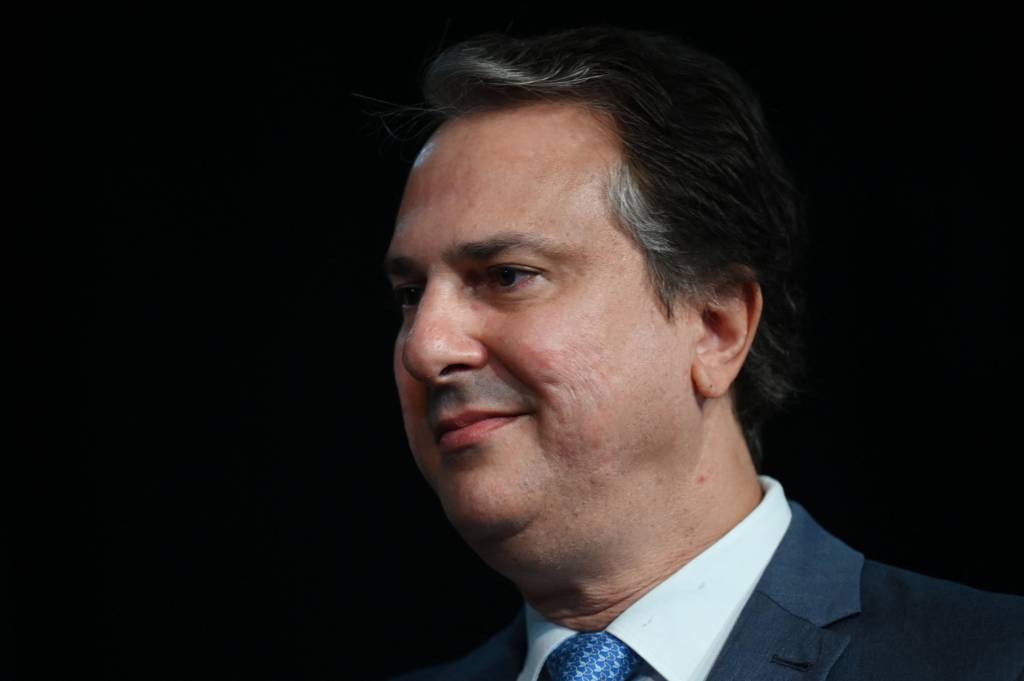 Educação foi tratada como ‘subproduto’ por Bolsonaro, diz Camilo Santana