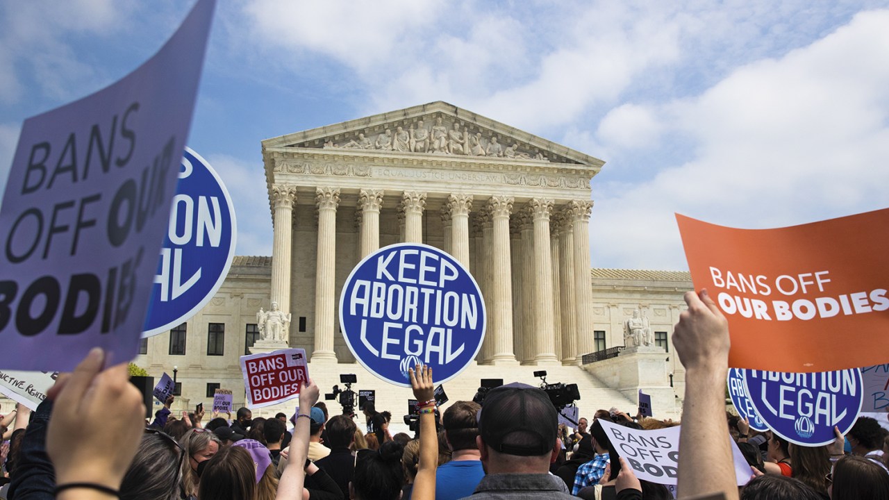 RETROCESSO - Suprema Corte: nos EUA, suspensão do direito ao aborto -