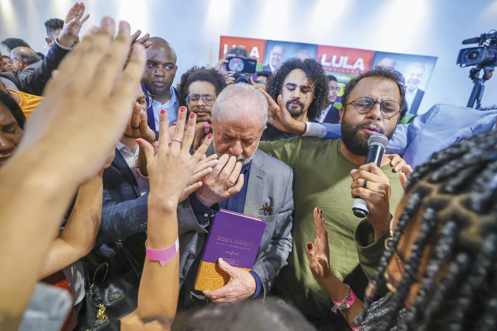 ADAPTAÇÃO - Lula em encontro com evangélicos na campanha: compromisso nas pautas -