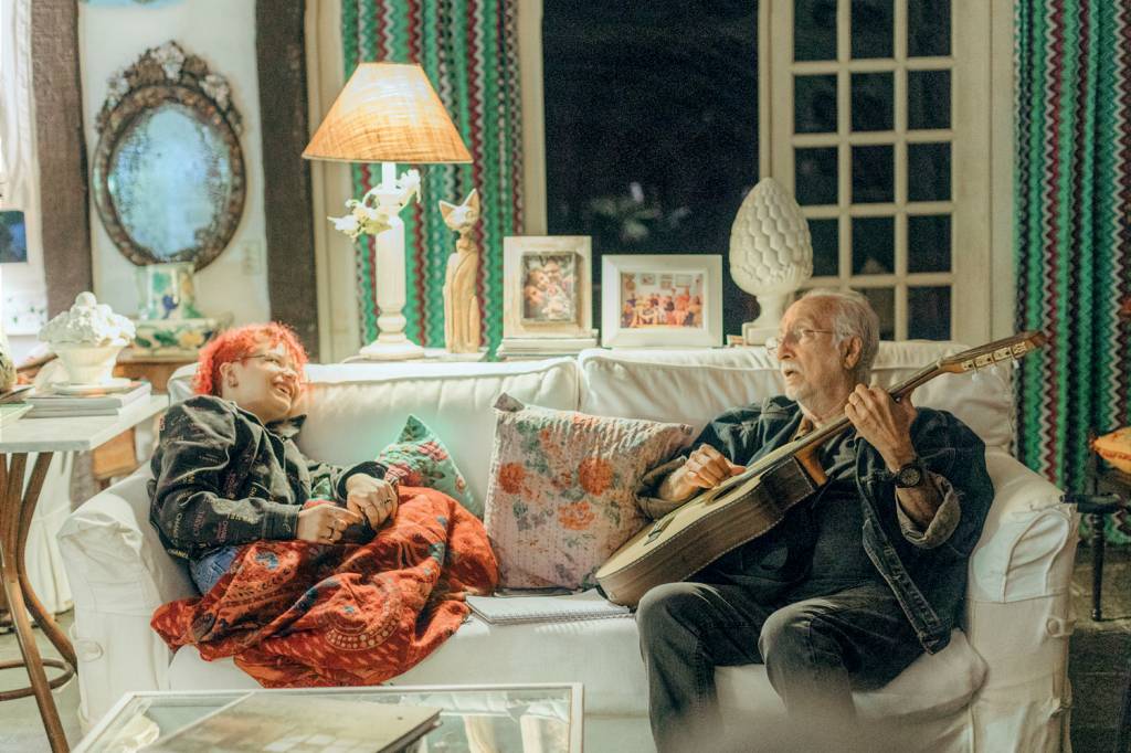 AFT_1999 (2).jpg APOSTA - Diálogo de gerações: com a cantora baiana Analu Sampaio, 14 anos -