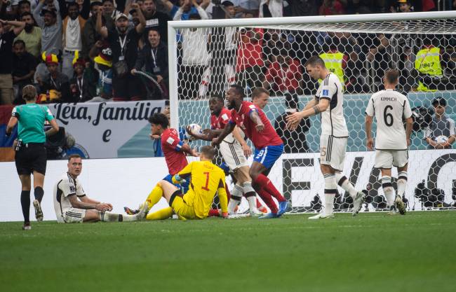 Copa do Mundo: Alemanha vence a Costa Rica, mas dá adeus ao