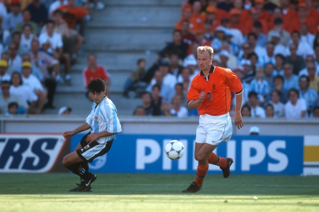 Argentina x Holanda: jogadores se desentendem em campo e iniciam tumulto