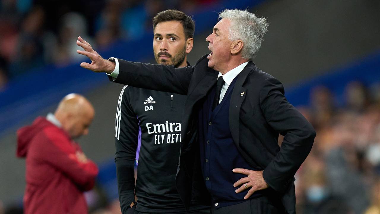 Davide e Carlo Ancelotti: jovem chegou a dirigir o Real Madrid em um jogo