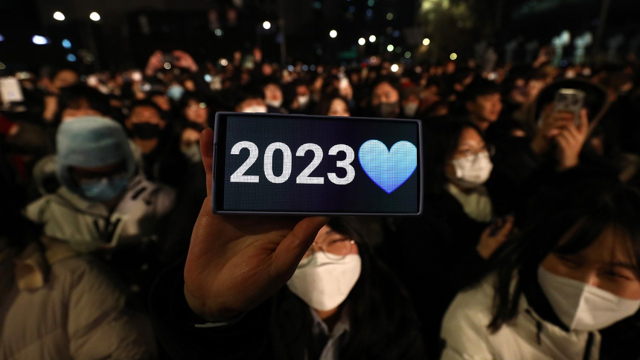 Multidão comemora a virada do ano em Seul, na Coreia do Sul -
