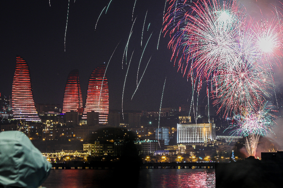 Fogos na capital do Azerbaijão, Baku -