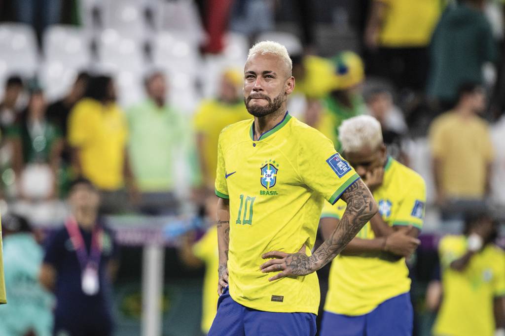 CHORO - Neymar, depois da eliminação: 34 anos em 2026 -