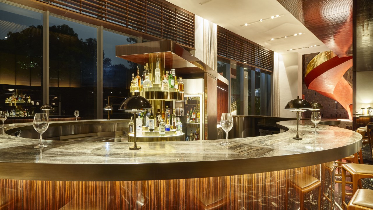 Bar Caju, no lobby do JW Marriott, mais luxuoso hotel do grupo em São Paulo -
