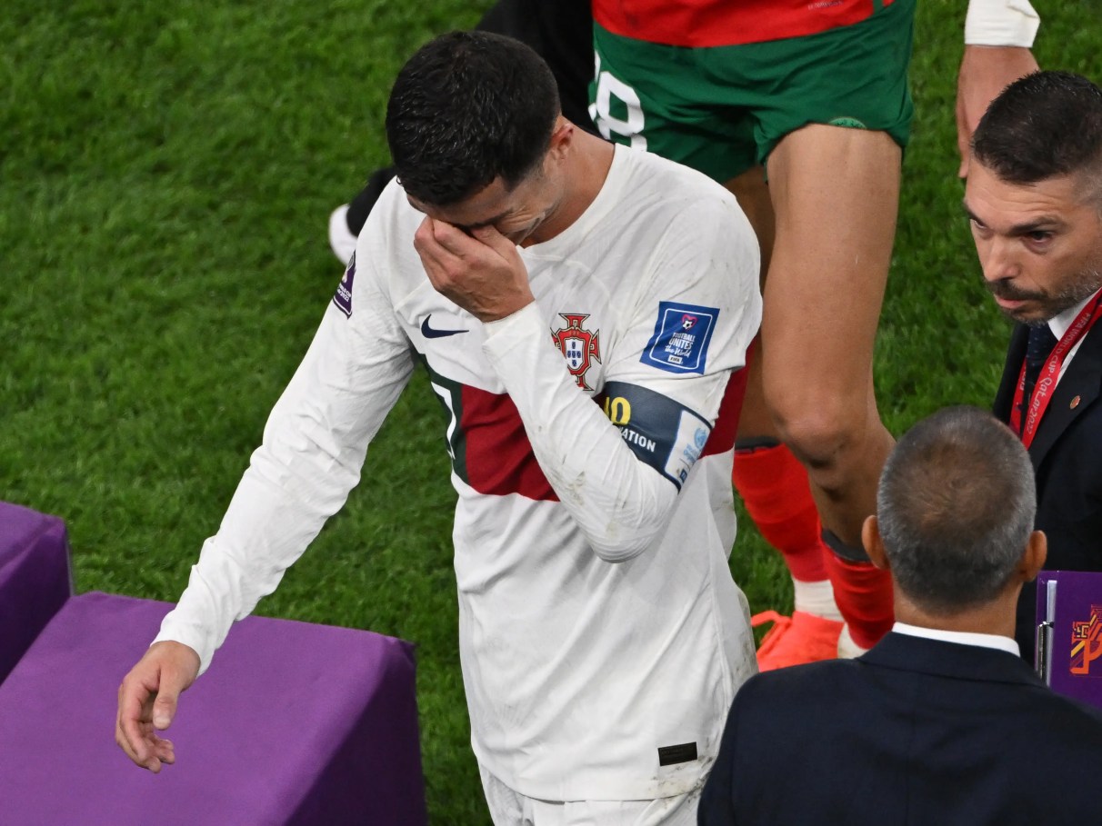 Cristiano Ronaldo em lágrimas: o melancólico adeus à Copa do