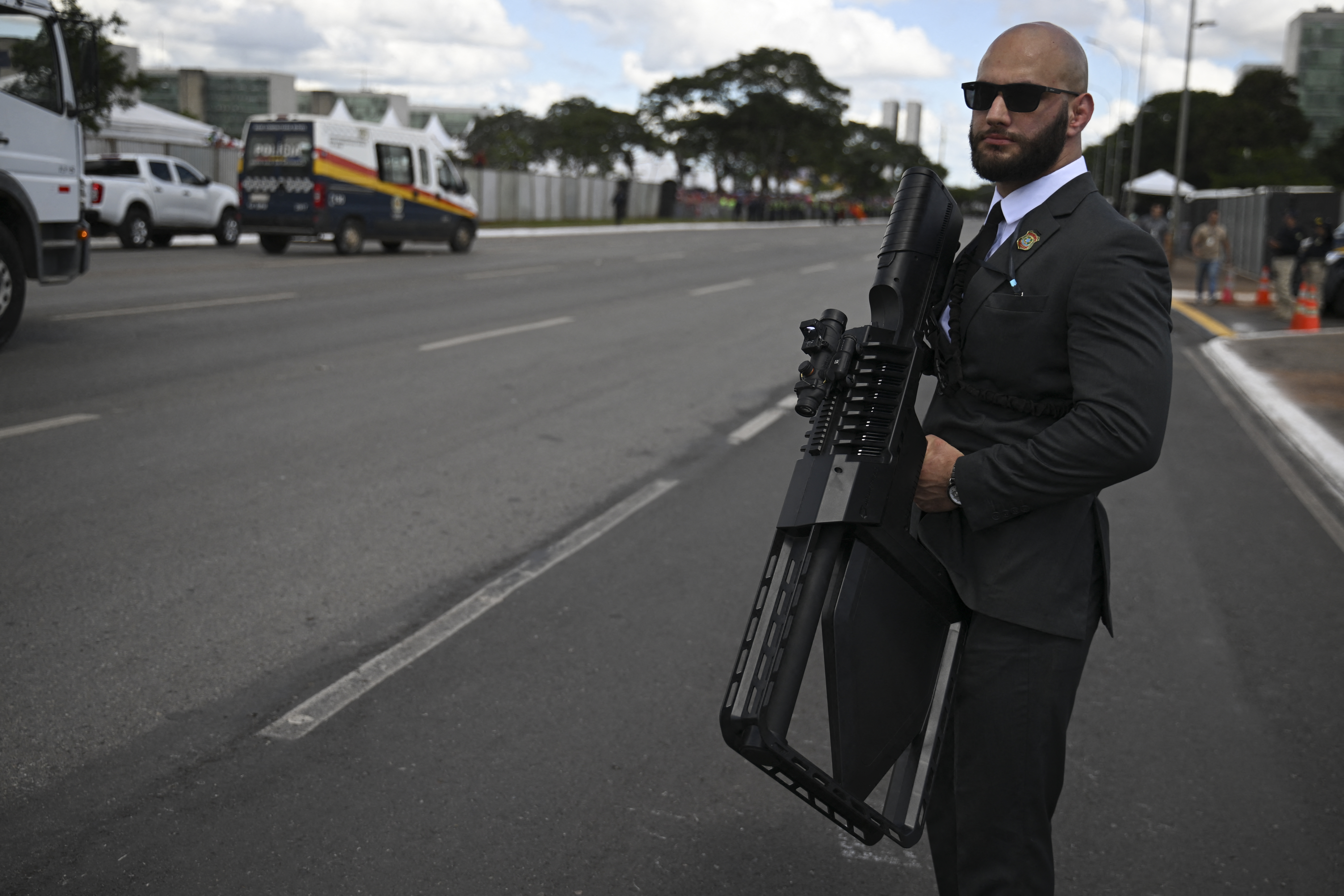 PF abate drone que sobrevoava região da posse