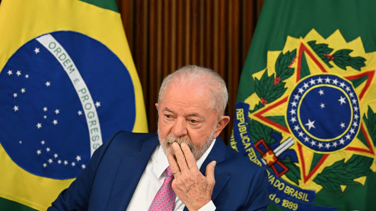 gestures during his government's first cabinet meeting at the Planalto Palace in Brasilia on January 6, 2023. (Photo by EVARISTO SA / AFP) / The erroneous mention[s] appearing in the metadata of this photo by EVARISTO SA has been modified in AFP systems in the following manner: [on January 6, 2023.] instead of [on December 6, 2023.]. Please immediately remove the erroneous mention[s] from all your online services and delete it (them) from your servers. If you have been authorized by AFP to distribute it (them) to third parties, please ensure that the same actions are carried out by them. Failure to promptly comply with these instructions will entail liability on your part for any continued or post notification usage. Therefore we thank you very much for all your attention and prompt action. We are sorry for the inconvenience this notification may cause and remain at your disposal for any further information you may require.