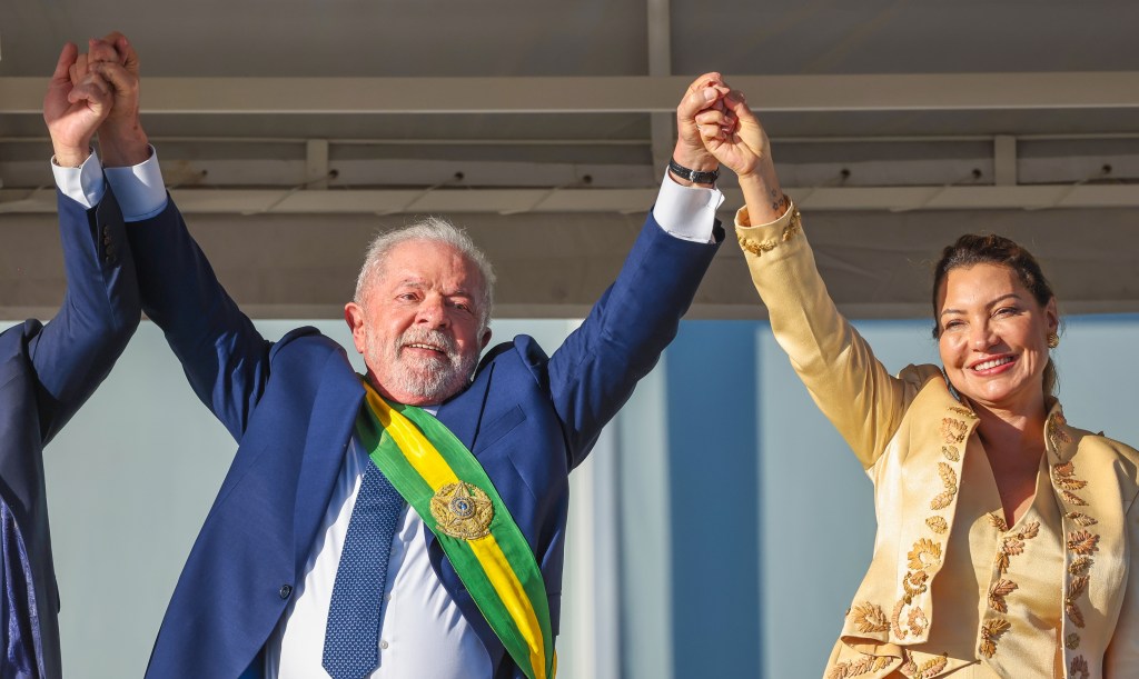 O presidente Lula e o presidente da França, Emmanuel Macron
