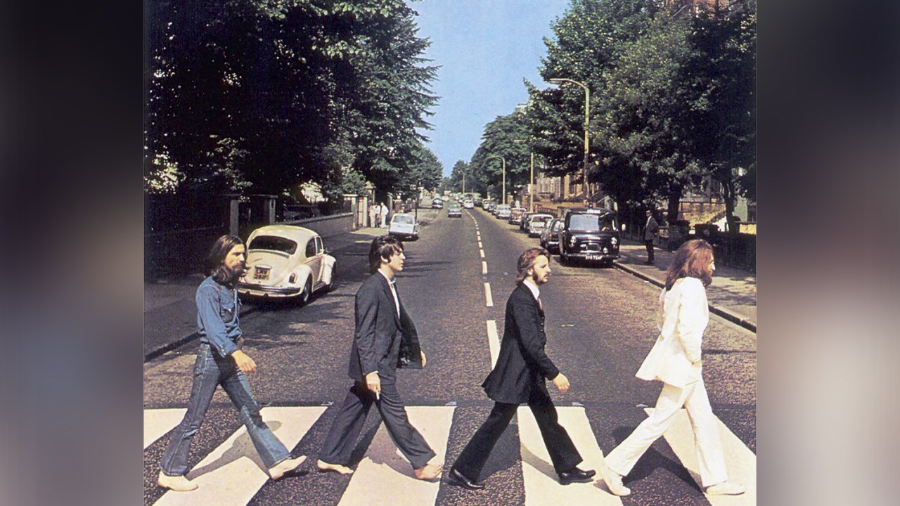 SANTUÁRIO - Capa de Abbey Road: doc sobre estúdio famoso dos Beatles -
